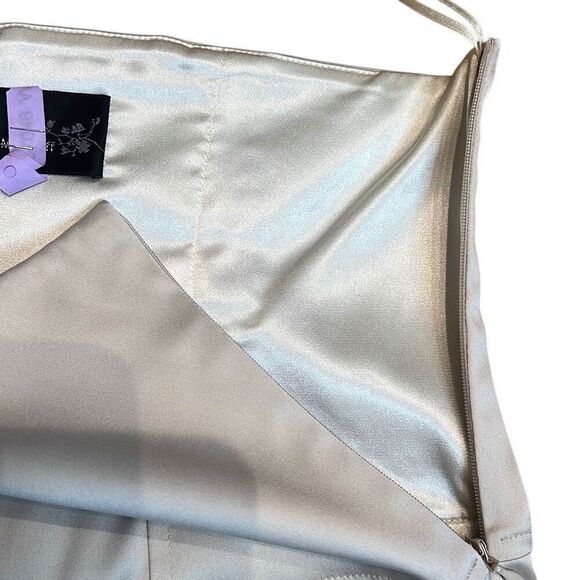 Susie Mooratoff High-Waisted Satin Cream Shorts (399) - Picture 5 of 6